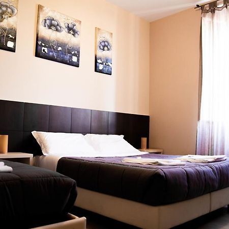 Mosaic Central Pensión Roma Habitación foto