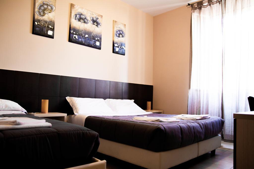 Mosaic Central Pensión Roma Habitación foto